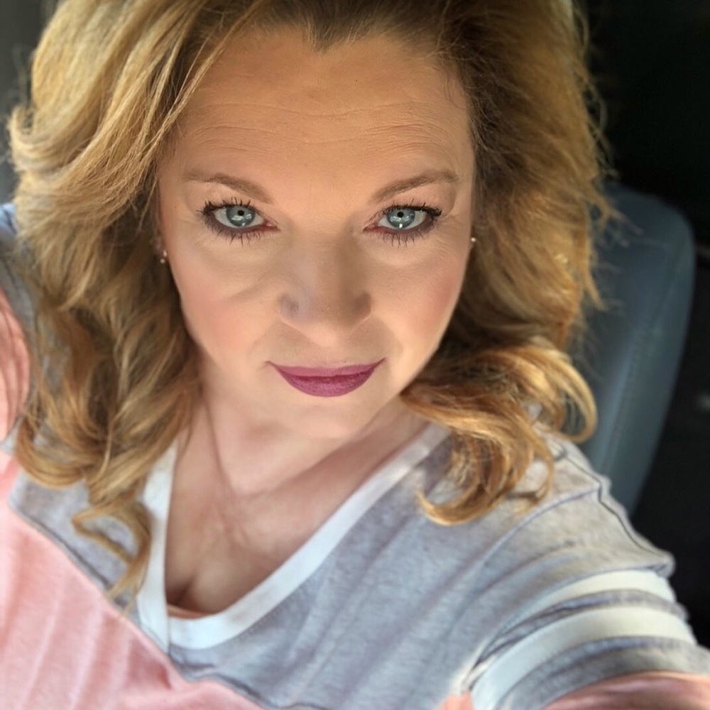 Hi 👋🏻 I’m Angie